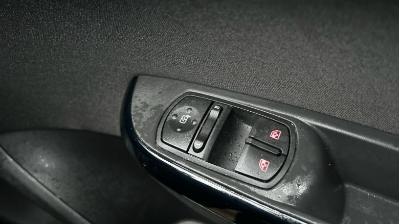 Vauxhall Corsa 1.4 [75] Active 3dr Petrol Hatchback